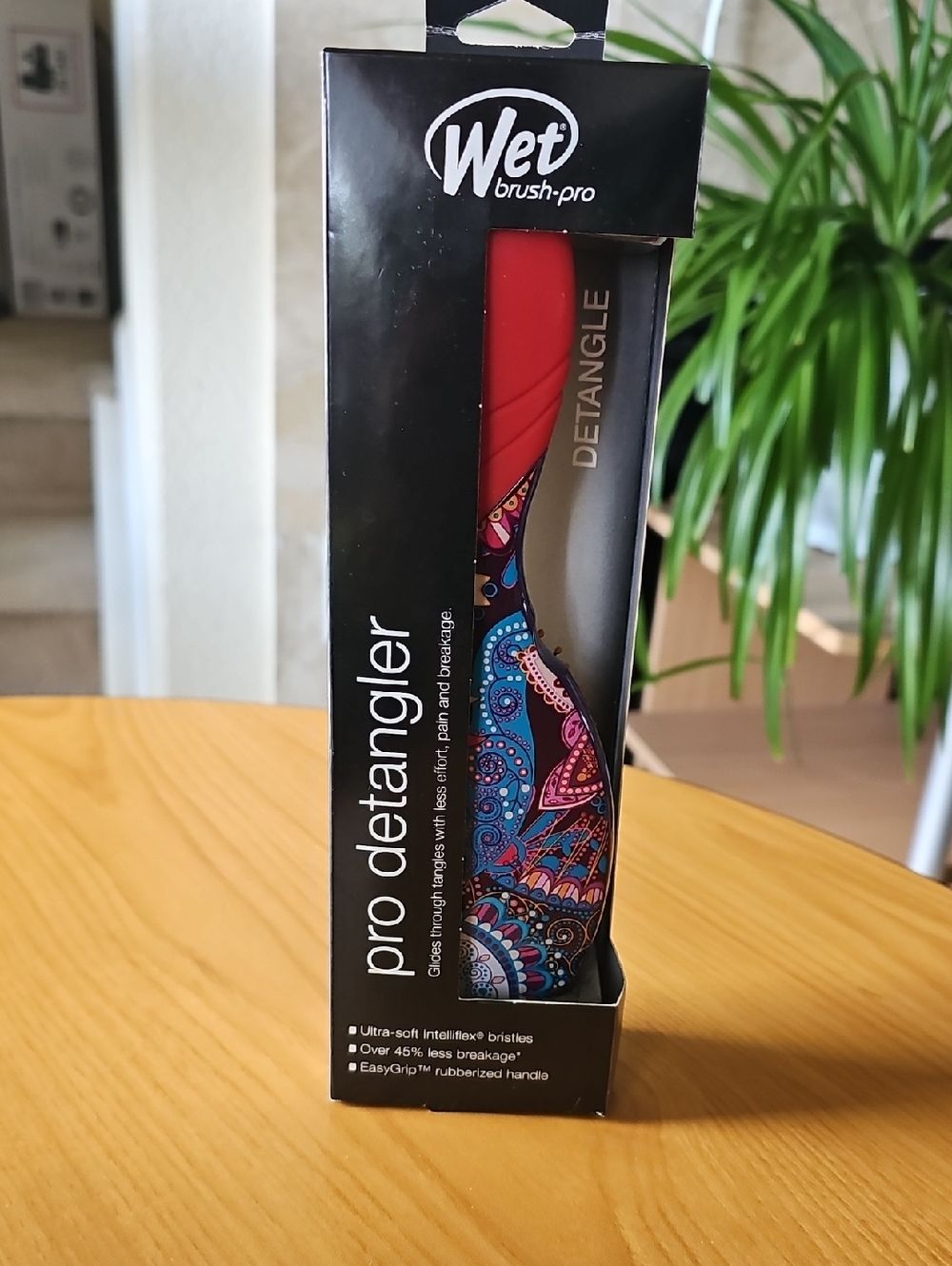 Pro Detangler - Red Handle with Paisley Pattern